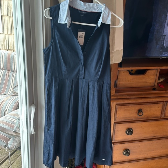 Tommy Hilfiger NWT Sleeveless Collared Pull Over Dress - Picture 3 of 11